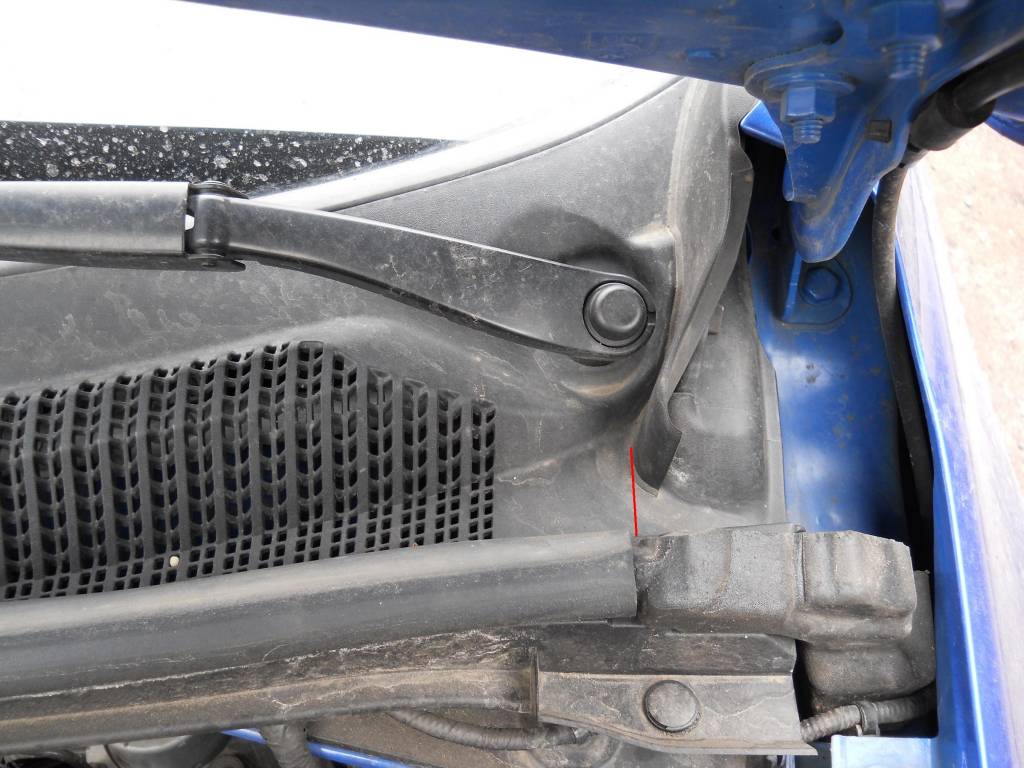 Мусор и грязь в пороге 129-4